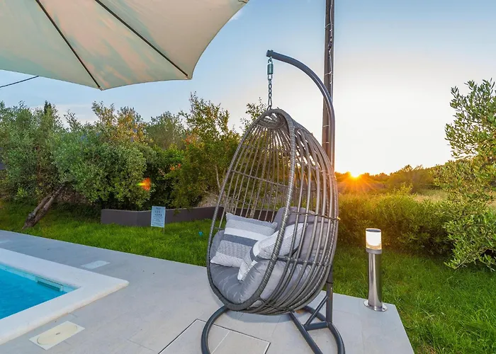 Semesterbostad Front In *