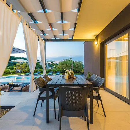 Holiday home Front In